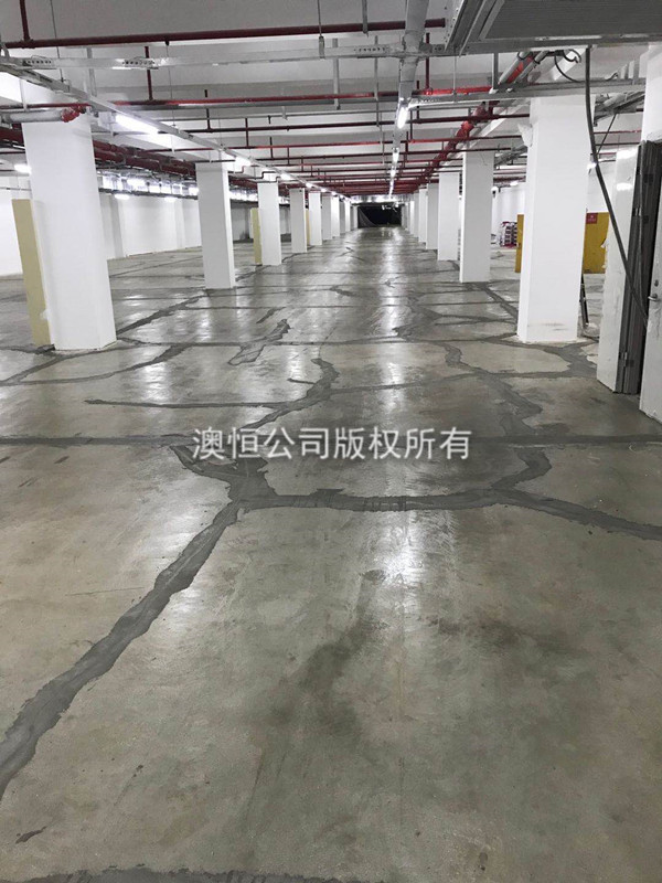 用膠泥修補后的整體效果